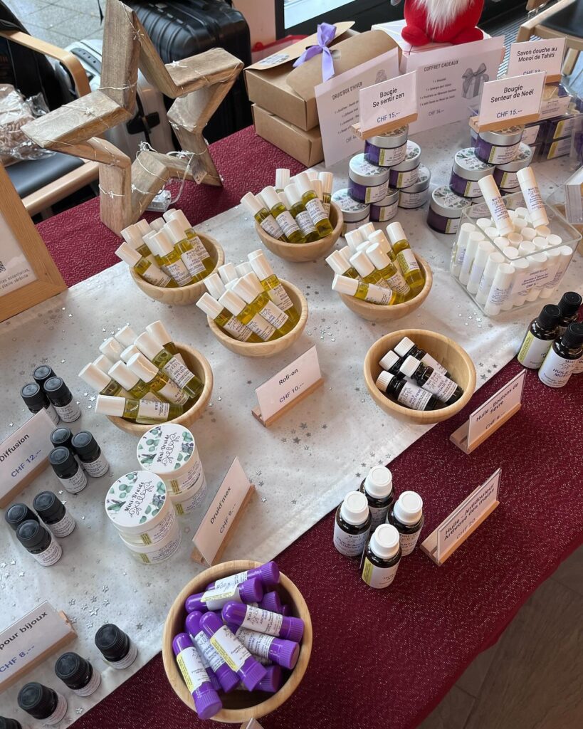 Stand Mini-Druide avec de nombreux produits artisanaux