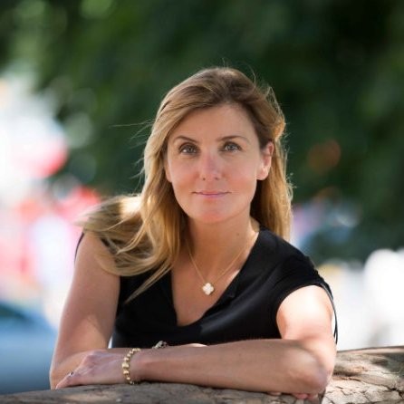 Portrait d’Anne Barrat, journaliste spécialisée en économie, finance et géopolitique